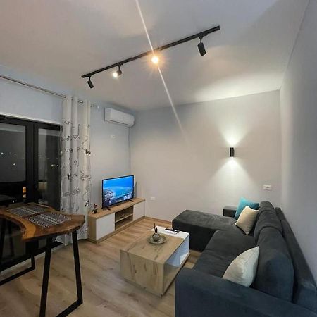 Center Tirana Goldi Apartment Zewnętrze zdjęcie